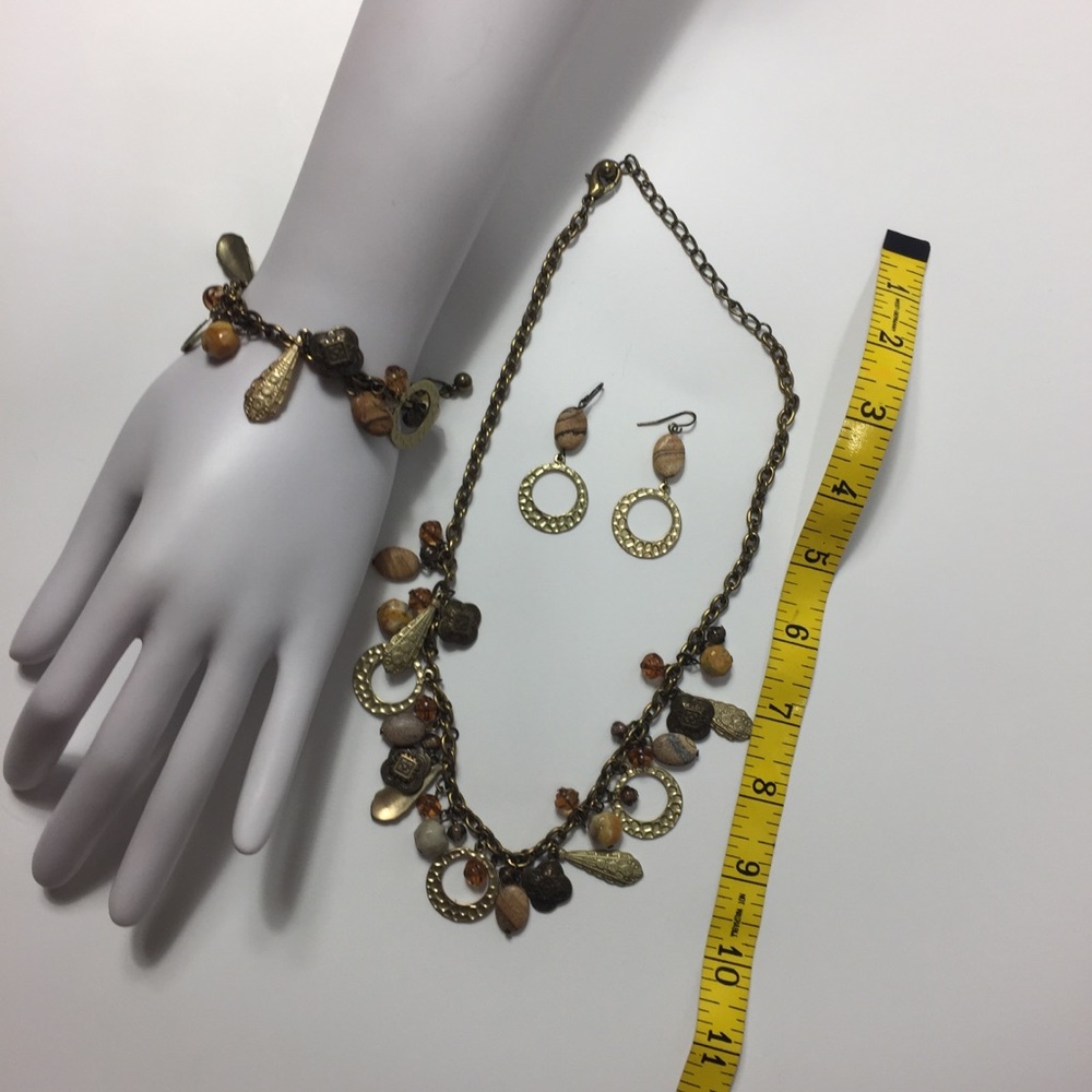 Neutral Stone & Bead Set - Picture 3 of 7